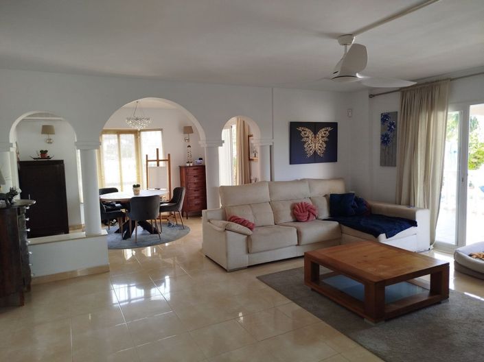 Image No.10-Villa de 4 chambres à vendre à Mijas Costa