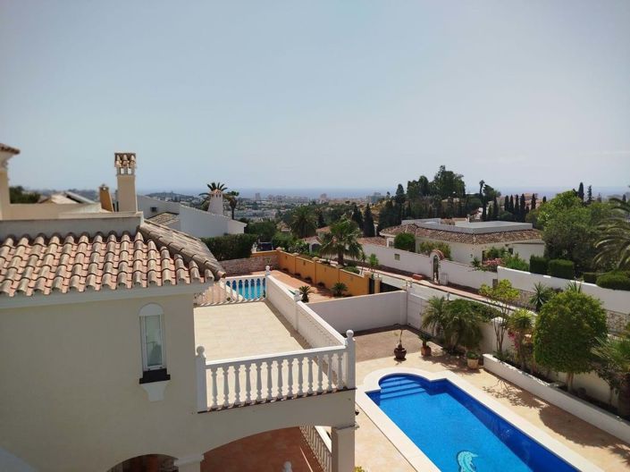 Image No.5-Villa de 4 chambres à vendre à Mijas Costa