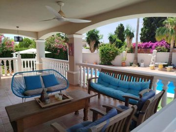 1447-645747-78d1f4f8b6655591b02d22fabb36a692d