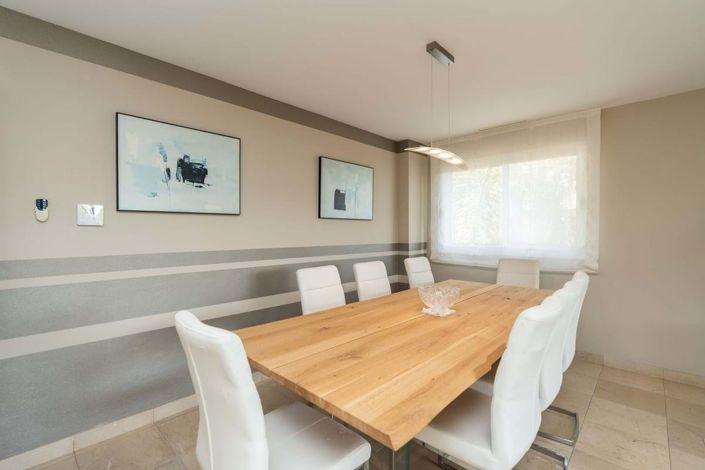 Image No.26-4 Bed Villa for sale