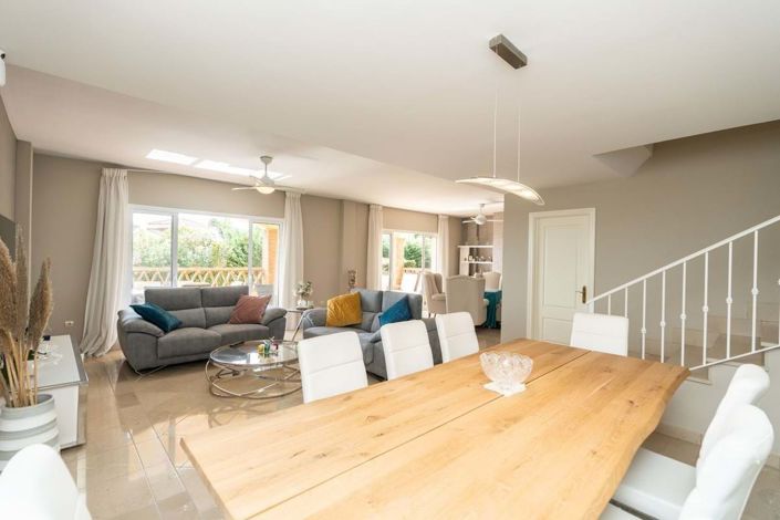 Image No.28-4 Bed Villa for sale