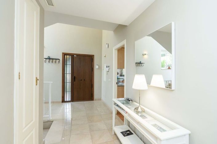 Image No.36-4 Bed Villa for sale