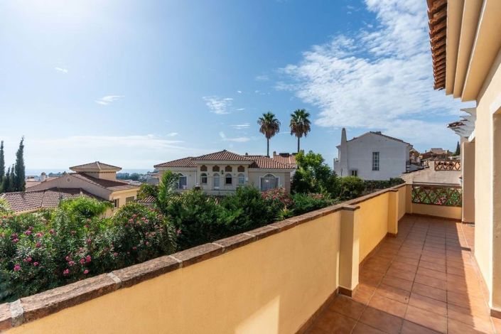 Image No.44-4 Bed Villa for sale