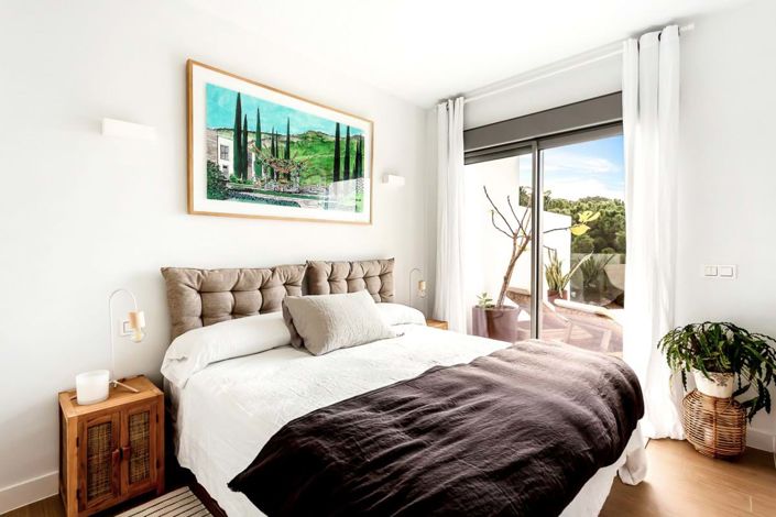 Image No.14-3 Bed Townhouse for sale