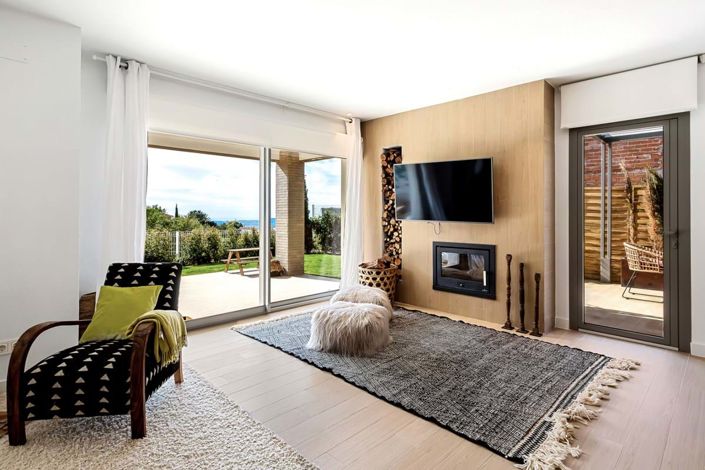 Image No.3-3 Bed Townhouse for sale