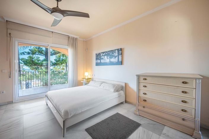 Image No.17-5 Bed Villa for sale