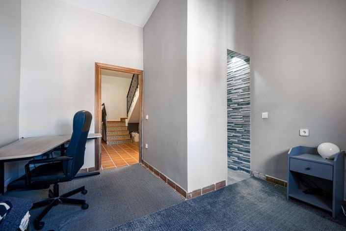 Image No.23-5 Bed Villa for sale