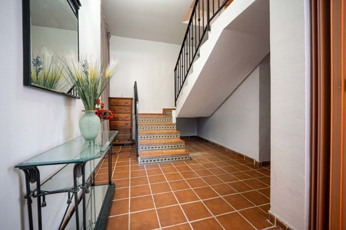 Image No.24-5 Bed Villa for sale