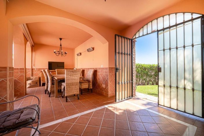 Image No.27-5 Bed Villa for sale