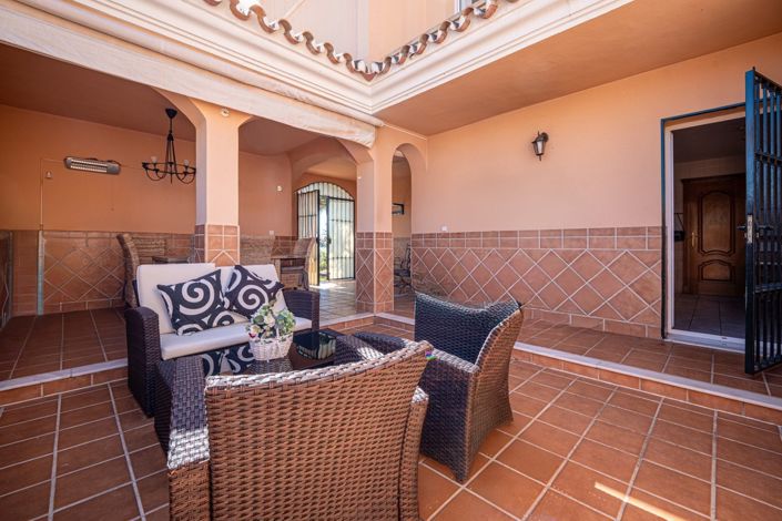 Image No.28-5 Bed Villa for sale