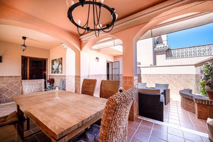 Image No.29-5 Bed Villa for sale