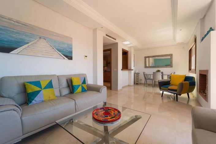 Image No.13-6 Bed Townhouse for sale