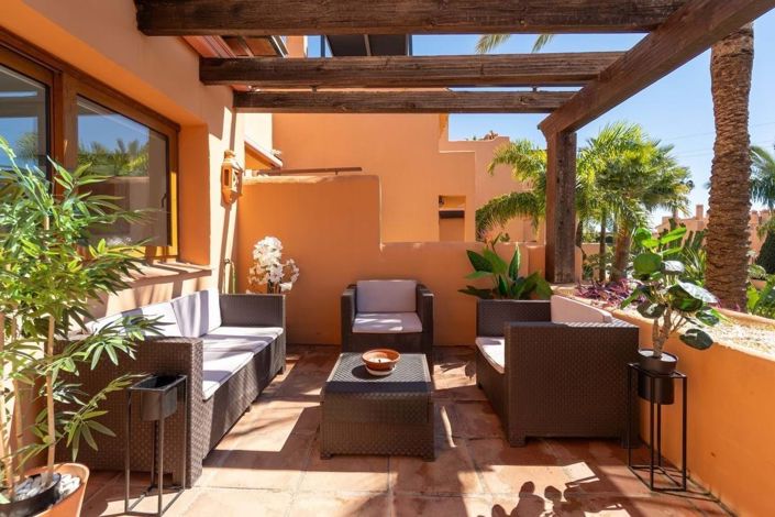 Image No.5-6 Bed Townhouse for sale