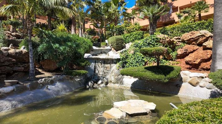 Image No.50-6 Bed Townhouse for sale