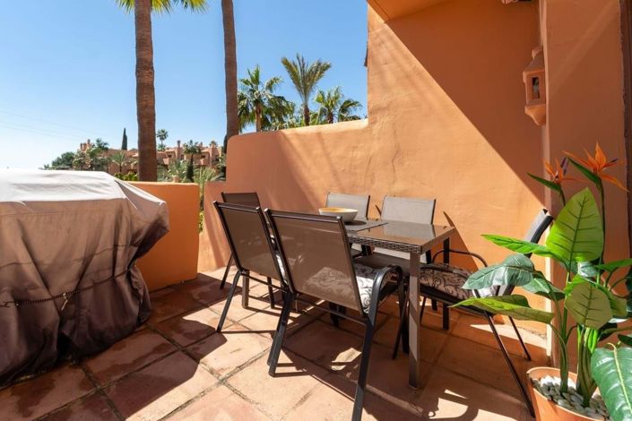 Image No.7-6 Bed Townhouse for sale