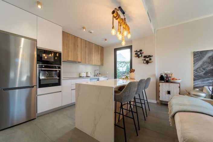 Image No.11-3 Bed Semi-Detached for sale