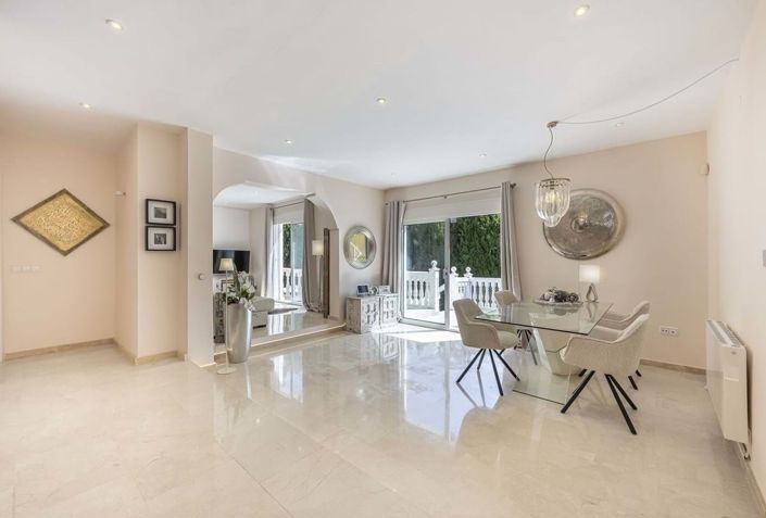 Image No.11-Villa de 4 chambres à vendre à Mijas Costa