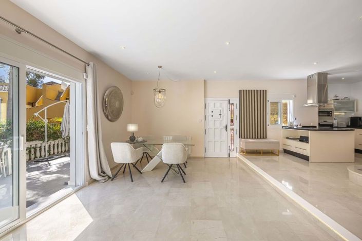 Image No.13-Villa de 4 chambres à vendre à Mijas Costa