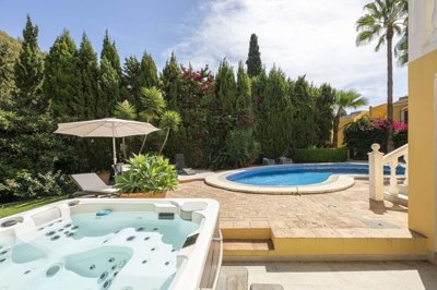 1447-654017-78d1f4f8b6655591b02d22fabb36a692d