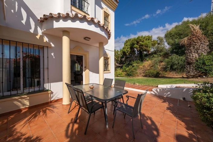 Image No.38-4 Bed Townhouse for sale