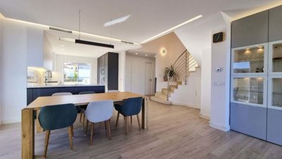 1447-645326-78d1f4f8b6655591b02d22fabb36a692d