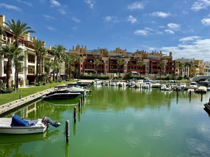 Image No.2-Appartement de 3 chambres à vendre à Sotogrande playa