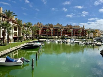 1447-645327-78d1f4f8b6655591b02d22fabb36a692d