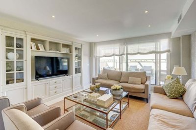 1447-654019-78d1f4f8b6655591b02d22fabb36a692d