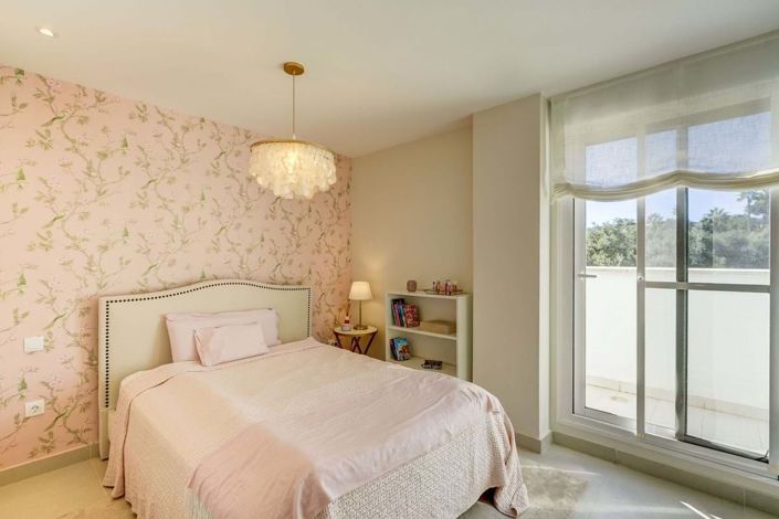 Image No.15-3 Bed Penthouse for sale