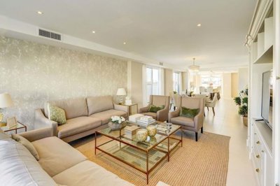 1447-654019-78d1f4f8b6655591b02d22fabb36a692d