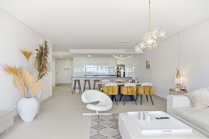 Image No.12-3 Bed Apartment for sale