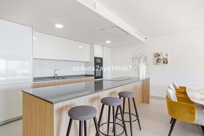 Image No.16-3 Bed Apartment for sale