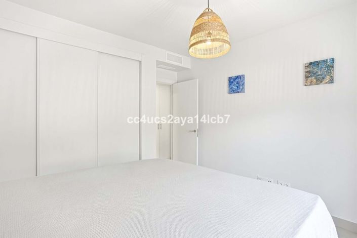 Image No.30-3 Bed Apartment for sale