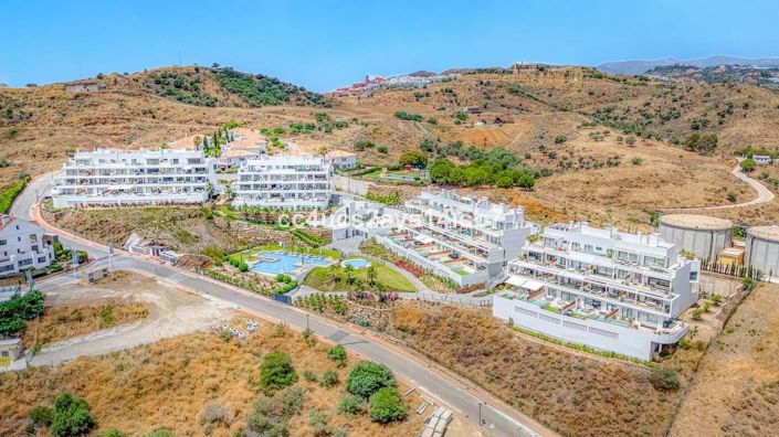 Image No.37-3 Bed Apartment for sale