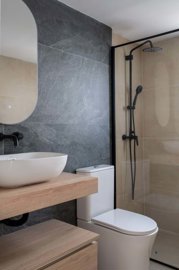 1447-649673-78d1f4f8b6655591b02d22fabb36a692d