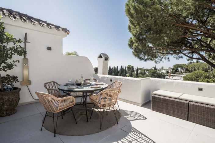 Image No.33-3 Bed Property for sale