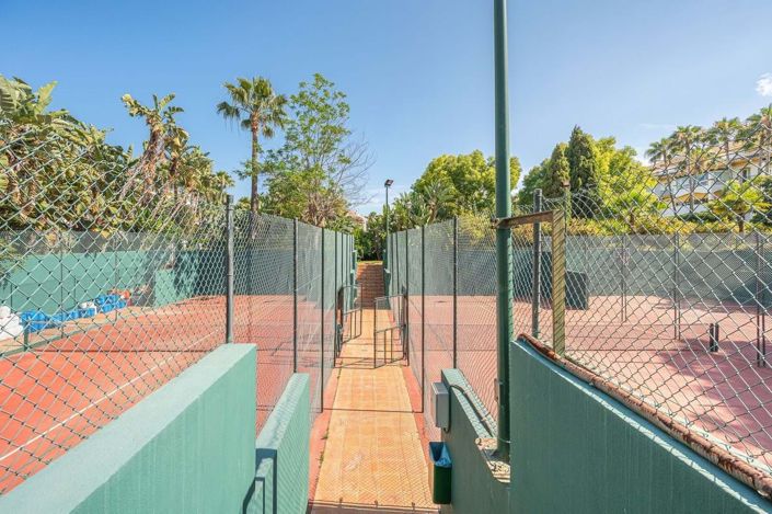 Image No.42-2 Bed Apartment for sale