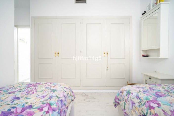 Image No.15-2 Bed Apartment for sale