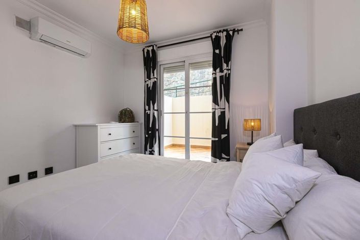 Image No.28-2 Bed Apartment for sale