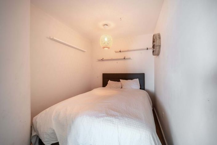 Image No.10-3 Bed Townhouse for sale