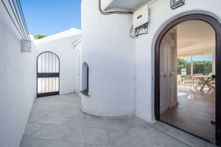 Image No.6-3 Bed Townhouse for sale