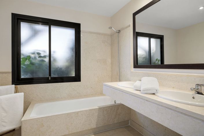 Image No.15-2 Bed Apartment for sale