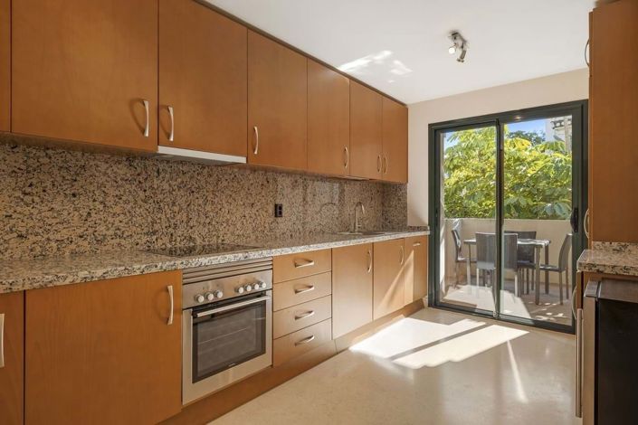 Image No.9-2 Bed Apartment for sale