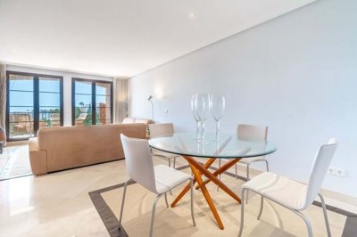 1447-654174-78d1f4f8b6655591b02d22fabb36a692d