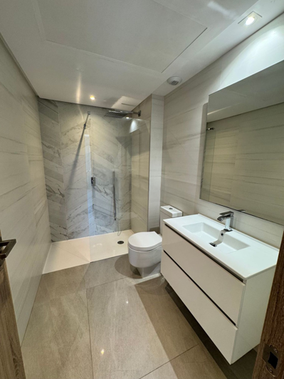 Image No.12-3 Bed Apartment for sale