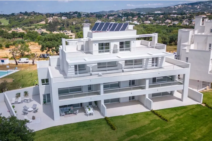 Image No.19-3 Bed Apartment for sale