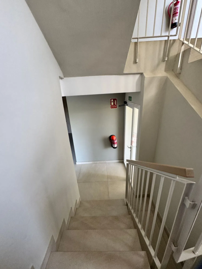 Image No.23-3 Bed Apartment for sale