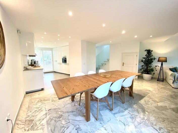 Image No.6-Maison de ville de 3 chambres à vendre à Estepona