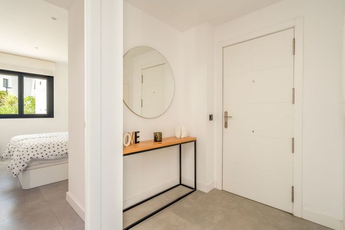 Image No.10-3 Bed Apartment for sale