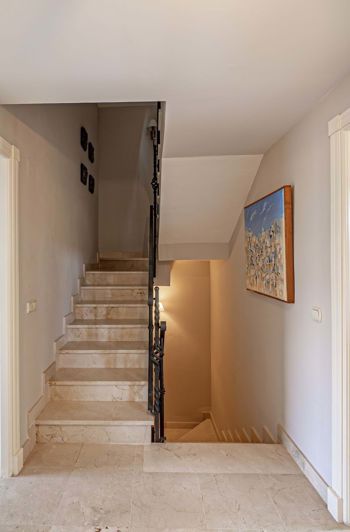 Image No.14-4 Bed Semi-Detached for sale